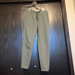 Men’s UNRL Sage Performance Pants (Medium)
